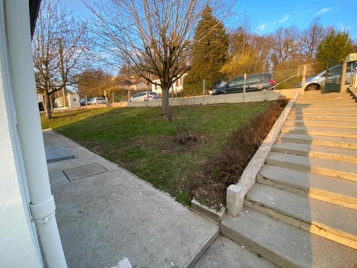 Maison Entiere Avec Jardin Et Une Belle Vue Évreux Kültér fotó